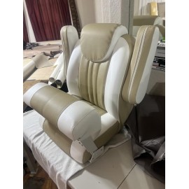 CUSTOM SEATS