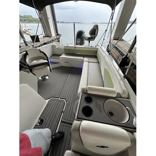 CUSTOM DECK BOAT SEATS